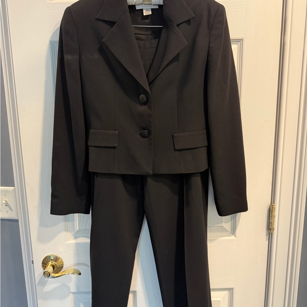 Petite Sophisticate Black Pantsuit 2P/4P